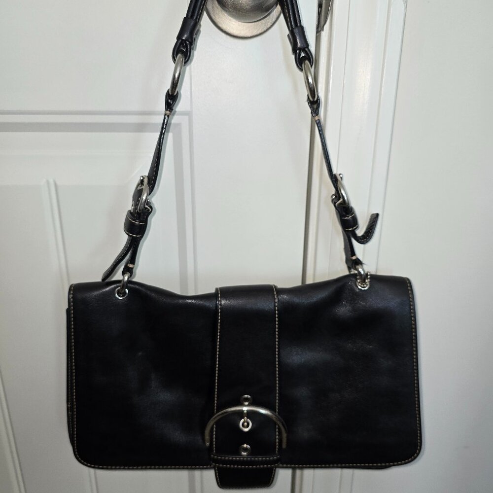SOLD       Retro 2000s COACH 9741 Black Leather Soho Buckle Shoulder Bag